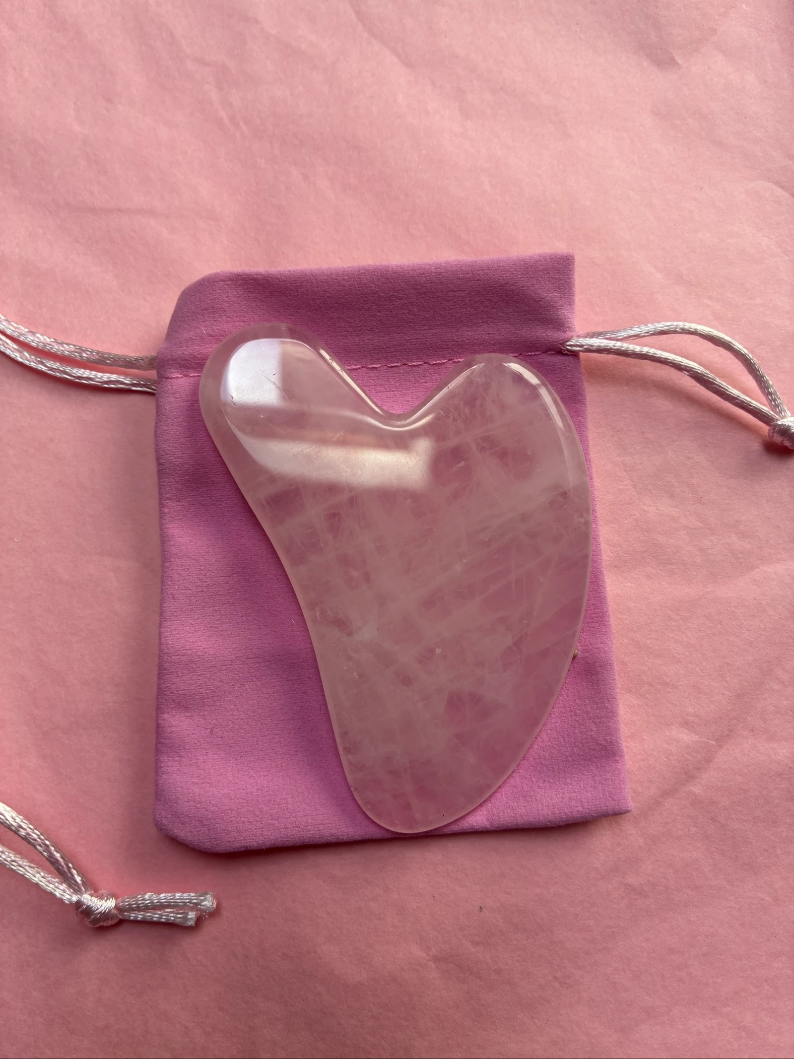 Gua Sha pierre jade rose 